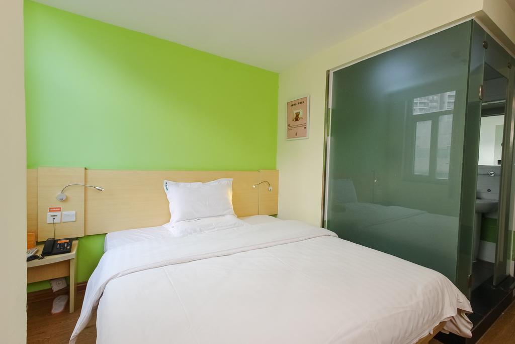 7Days Inn Guangzhou New Tianhe Park Eksteriør billede